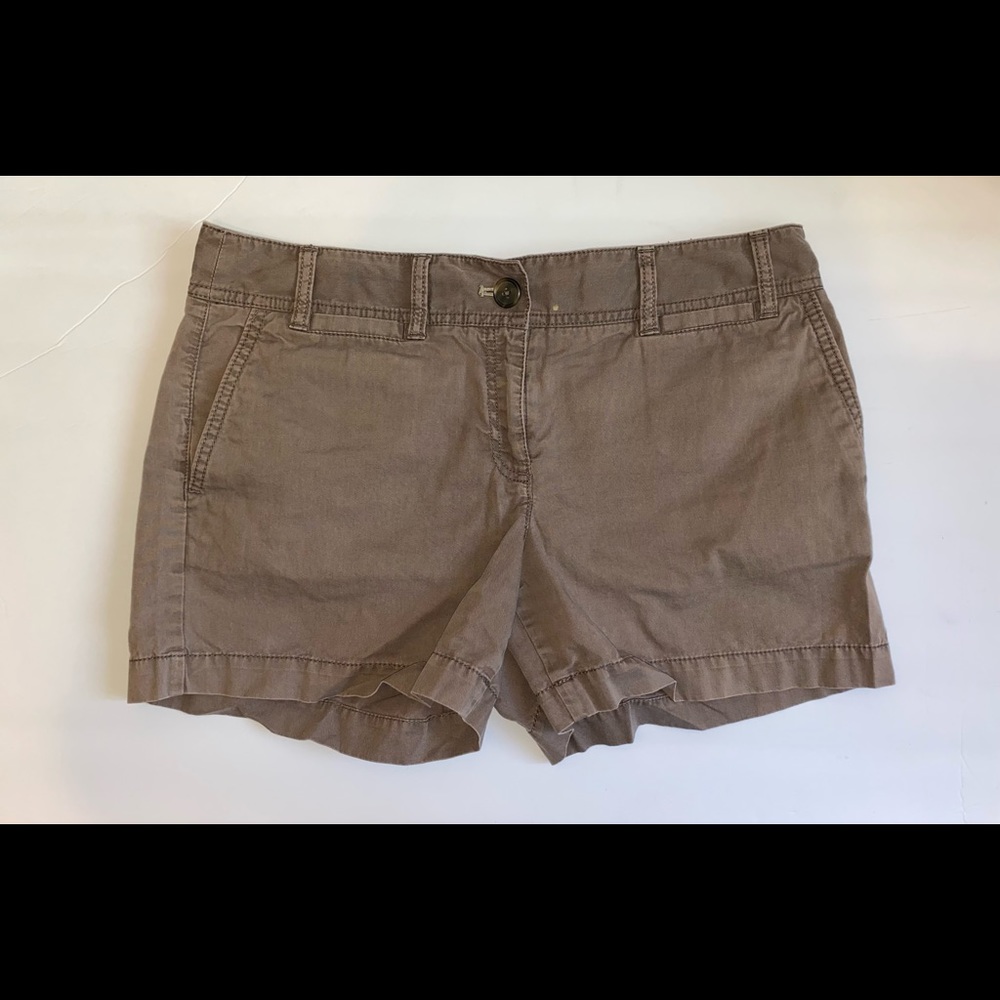 Ann Taylor Women's Shorts Size 8